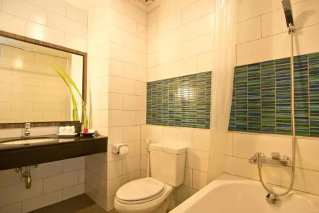 J Residence - 41