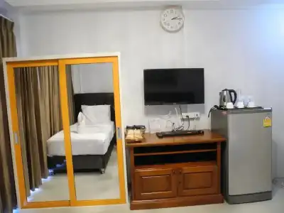 Bann Tawan Hostel Chiang Rai - 3
