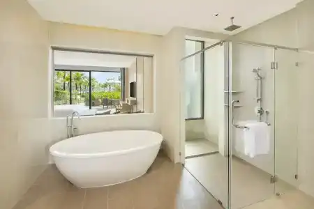 Le Meridien Khao Lak Resort & Spa - 9
