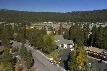 Inn at Truckee - 39