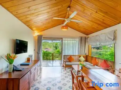 Camellia Resort & Spa - 104