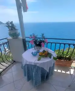 La Perla - 96