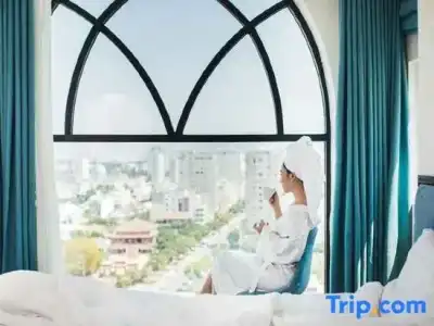 Adaline & Suite - 60