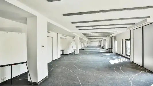 Warsaw Plaza - 7