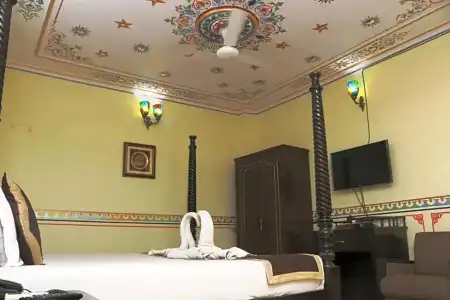 Vaishnavi - 104