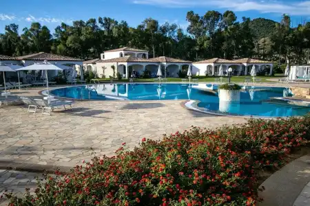 Limone Beach Resort - 12