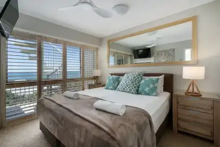 Rolling Surf Resort - 226