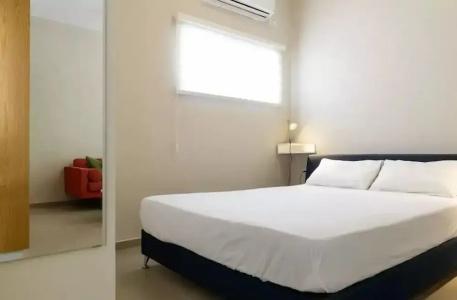 Sea Suites Apartments - 202