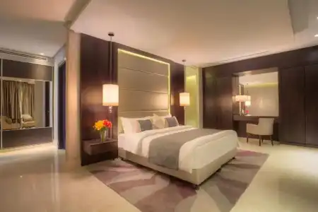 The House Boutique Suites - 81