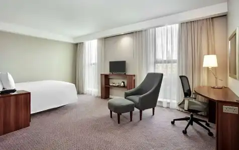 Hampton by Hilton Bristol City Centre - 29