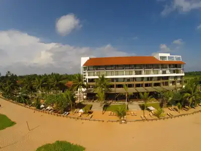 Pandanus Beach Resort & Spa Resort - 1
