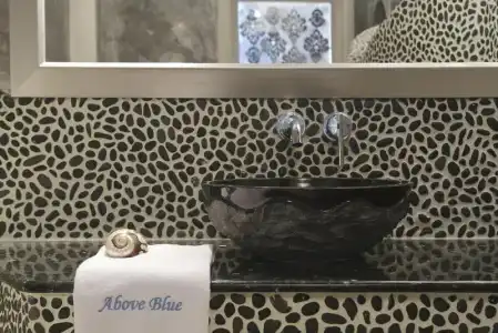 Above Blue Suites - 172