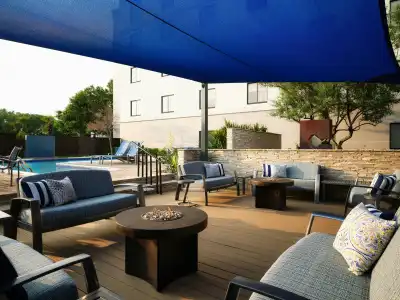 Hilton Garden Inn Las Colinas - 38