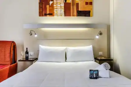 Express By Holiday Inn Zaragoza - 28