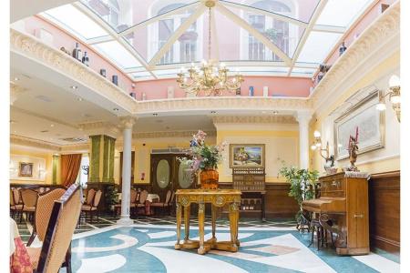Reina Cristina - 1