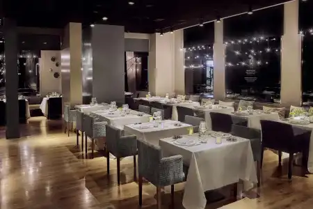 Grand Central, Small Luxurys - 23