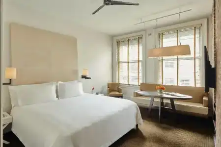 The Mercer - 60