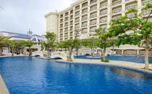 Lan Rung Beach Resort - 11
