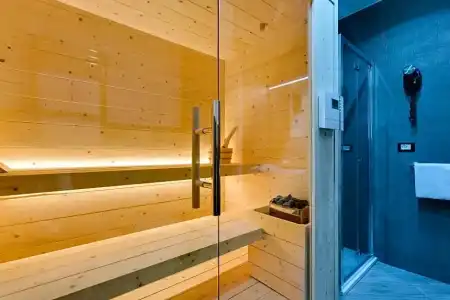 Excellence Suite - 181