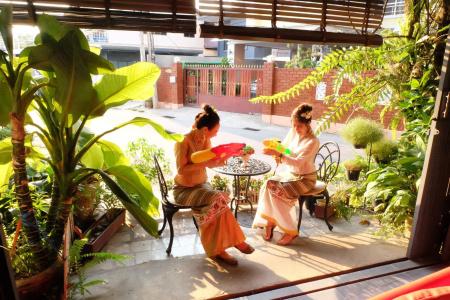 Bed and Terrace Guesthouse - 19