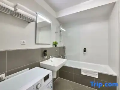 CityWest Apartments - 73