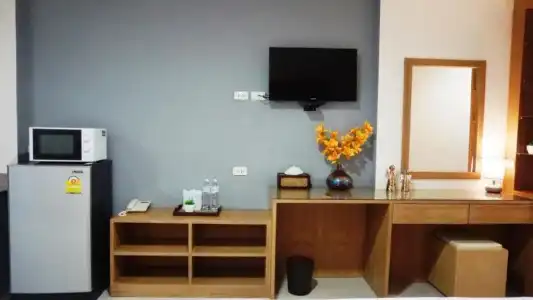 The Greenery Central Suites - 25