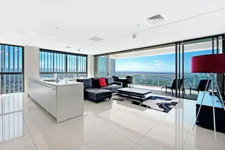 ULTIQA Air On Broadbeach - 206
