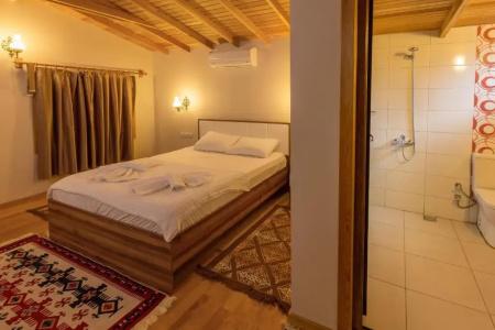 Secret Garden Bungalows & Tent - 15