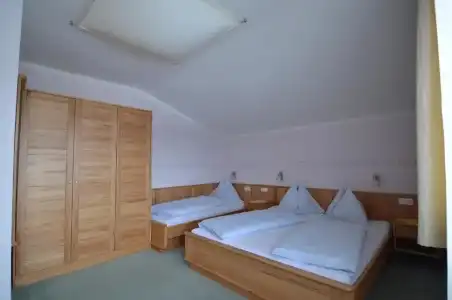 Lindenheim Appartements KG - 71