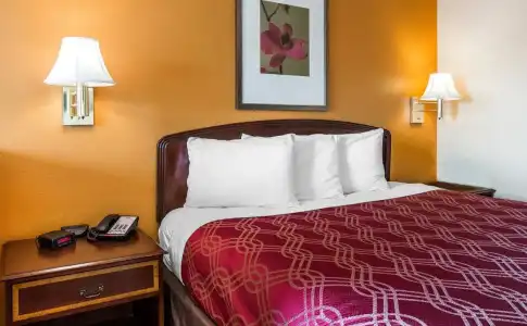 Budgetel Inn & Suites - 3