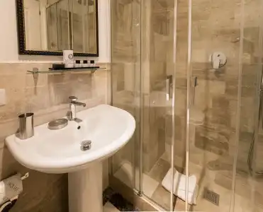 Minerva Relais - 76