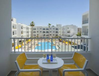 Mayfair  Gardens - 67