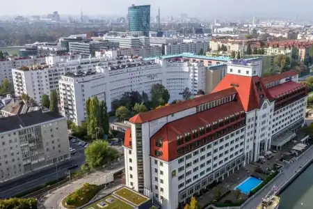 Hilton Vienna Waterfront - 43