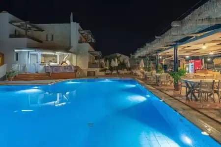 Erato Adults Only - 12
