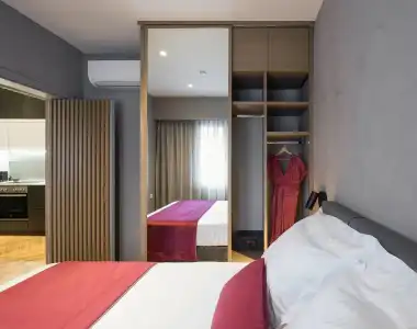 Olvios Luxury Suites & Lofts - 29