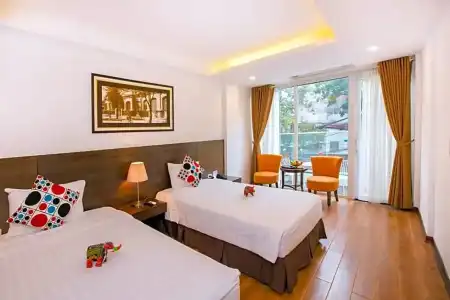 Thang Long Espana - 137