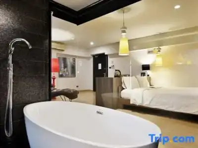 Diary Suite - 38