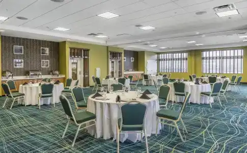 SpringHill Suites by Marriott Chattanooga Downtown/Cameron Harbor - 25