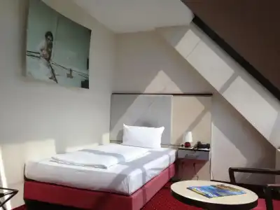 Come Inn Berlin Kurfürstendamm - 23