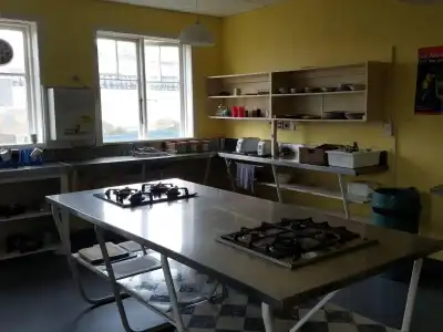 Stafford Gables Hostel - 6