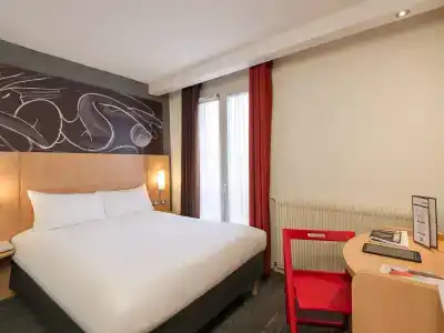 ibis Paris Vaugirard Porte de Versaille - 2