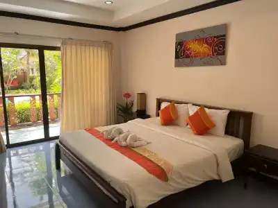 Lanta Seafront Resort - 52