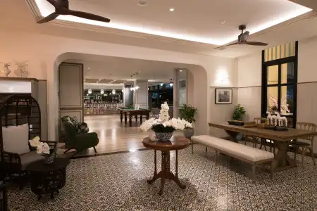 Sawaddi Patong Resort & Spa by Tolani - 6