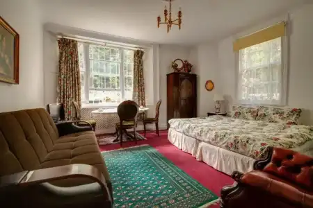 Dawson Place, Juliette's Bed and Breakfast - 17