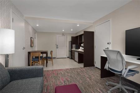 Home2 Suites by Hilton Anchorage / Midtown - 48