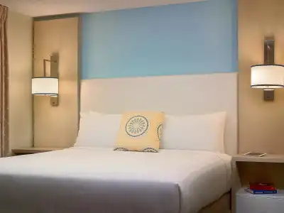 Sonesta ES Suites Burlington VT - 4