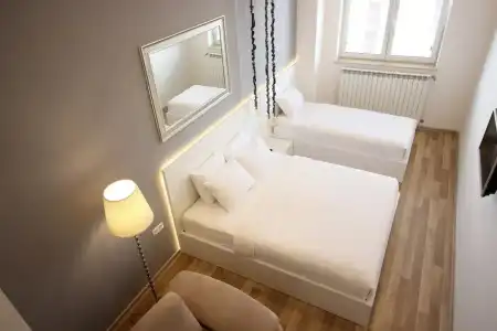Superior Apartments - 5