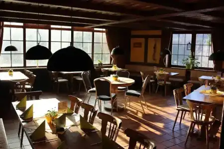 Osterberg - Restaurant Und - 15