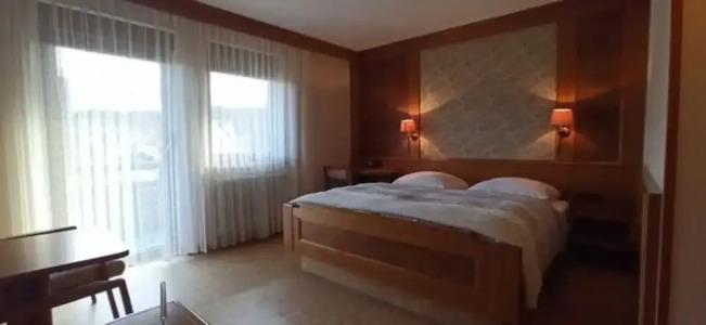 Waldblick BSR Restaurant - 209