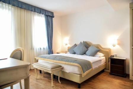 Lake Front Brenzone - 4